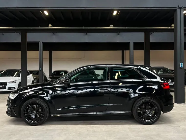 Audi A3 2014 photo 2