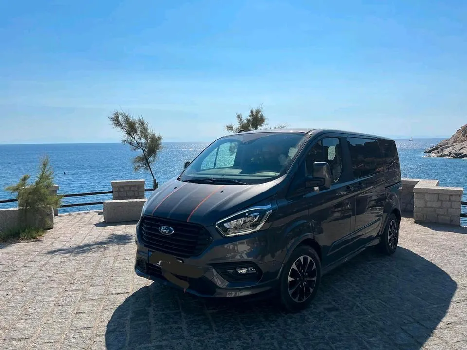 Ford Tourneo