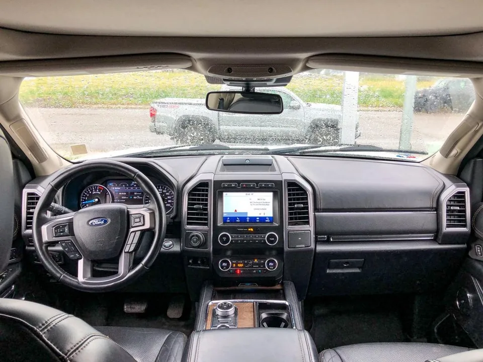 Ford Expedition 2021 photo 3