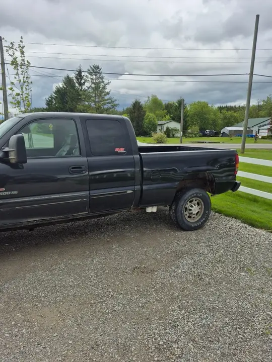 Chevrolet Silverado 2500 2002 photo 3