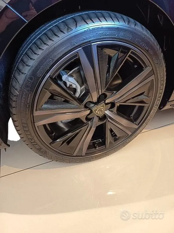 Peugeot 308 2025 photo 3