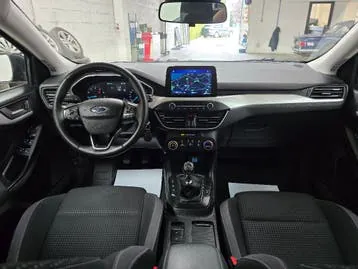 Ford Focus 2020 photo 3