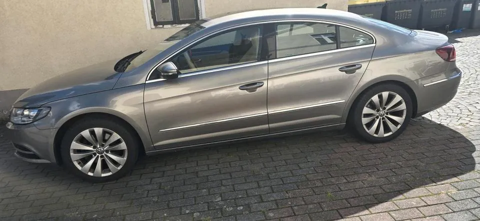 Volkswagen Passat Cc