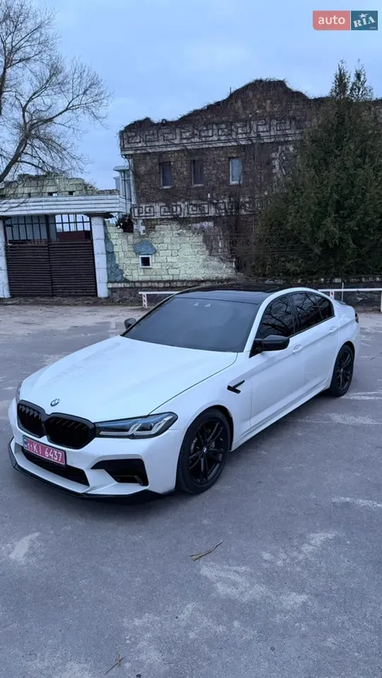 BMW 5 Series 2019 photo 4