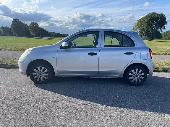 Nissan Micra 2011 photo 3