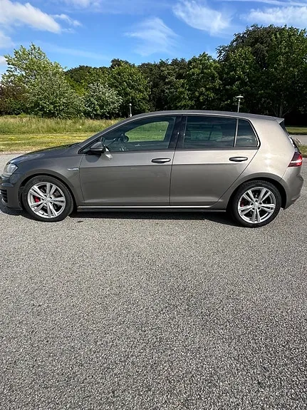 Volkswagen Golf Vii 2014 photo 2
