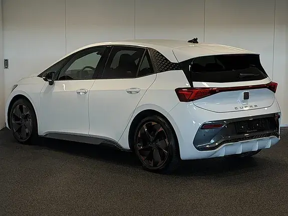 Cupra Born 2024 photo 5