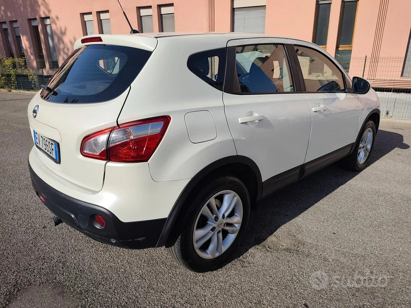 Nissan Qashqai 2014 photo 5