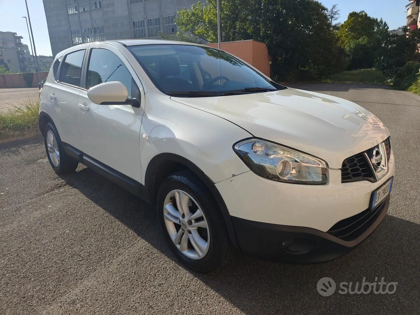Nissan Qashqai 2014 photo 3