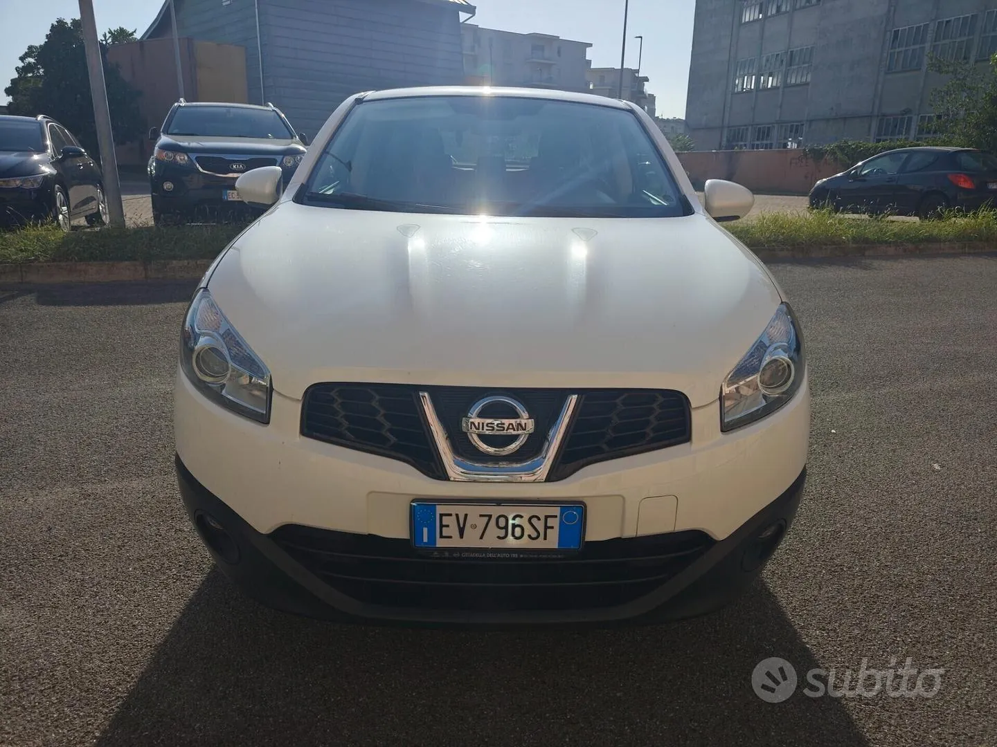 Nissan Qashqai 2014 photo 2