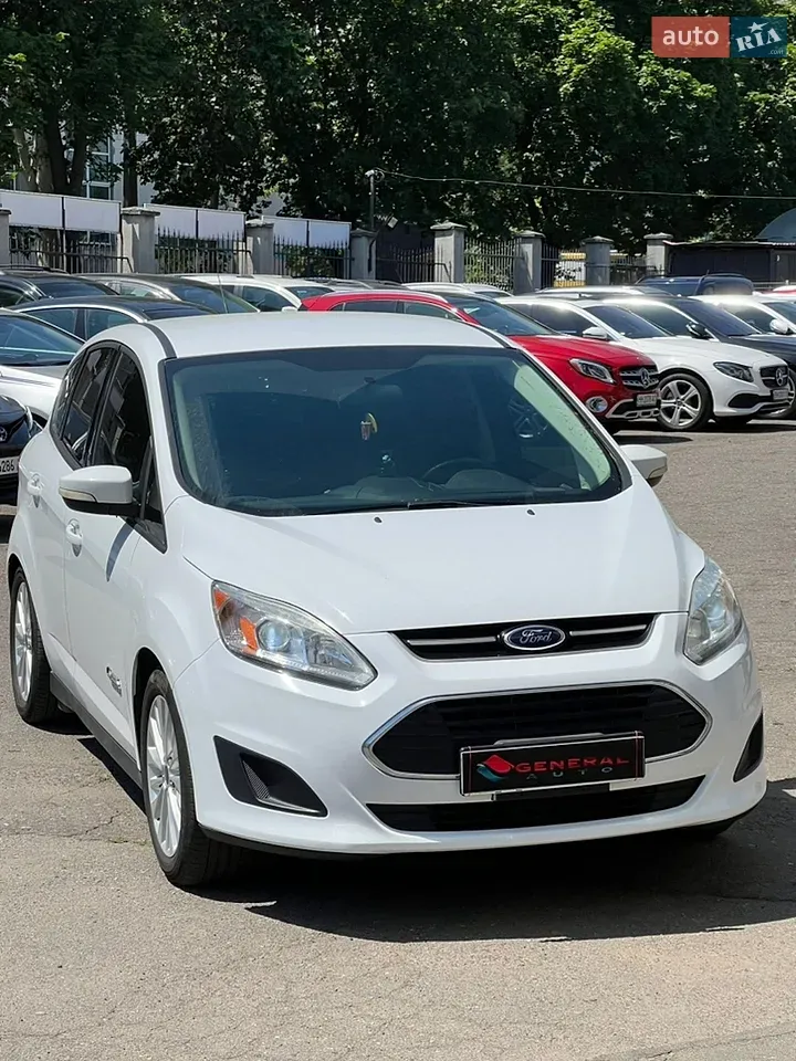 Ford C-Max 2017 photo 4