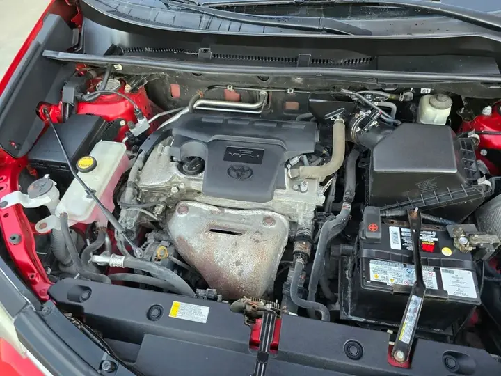 Toyota Rav4 2016 photo 5