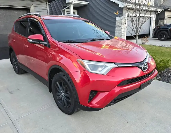 Toyota Rav4 2016 photo 2