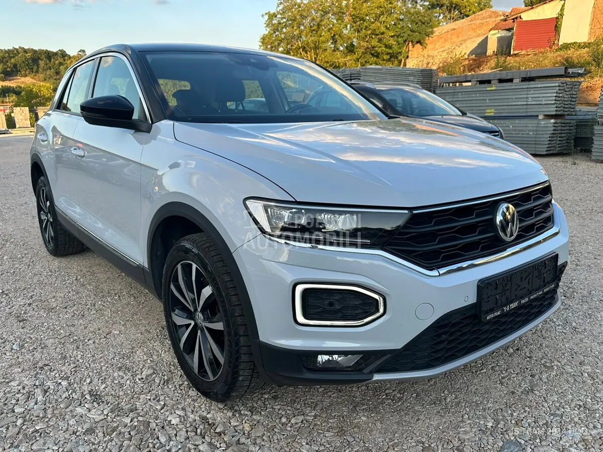 Volkswagen T-Roc 2018 photo 3