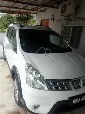 Nissan Livina