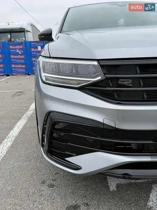 Volkswagen Tiguan 2024 photo 5
