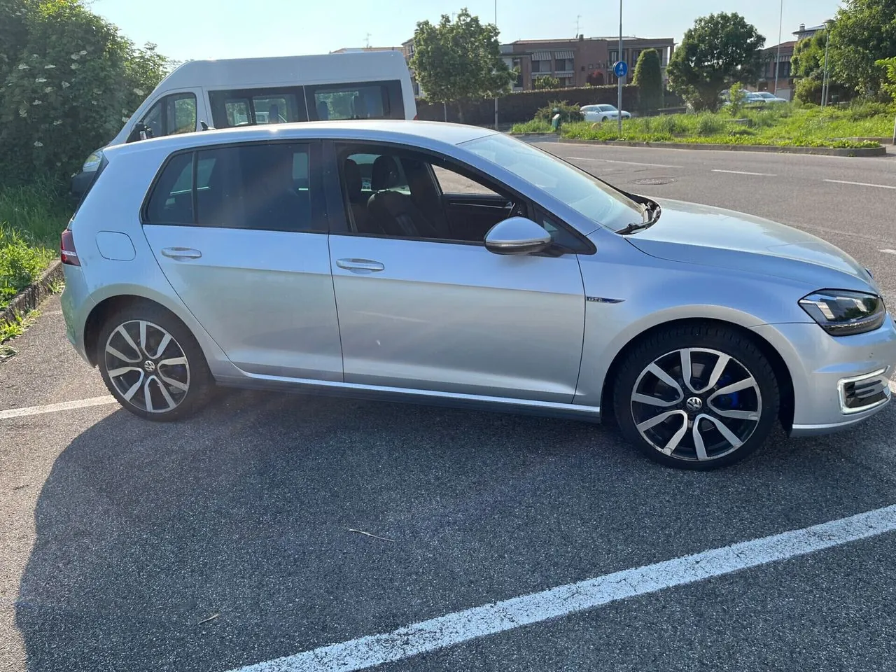 Volkswagen Golf 2016 photo 2