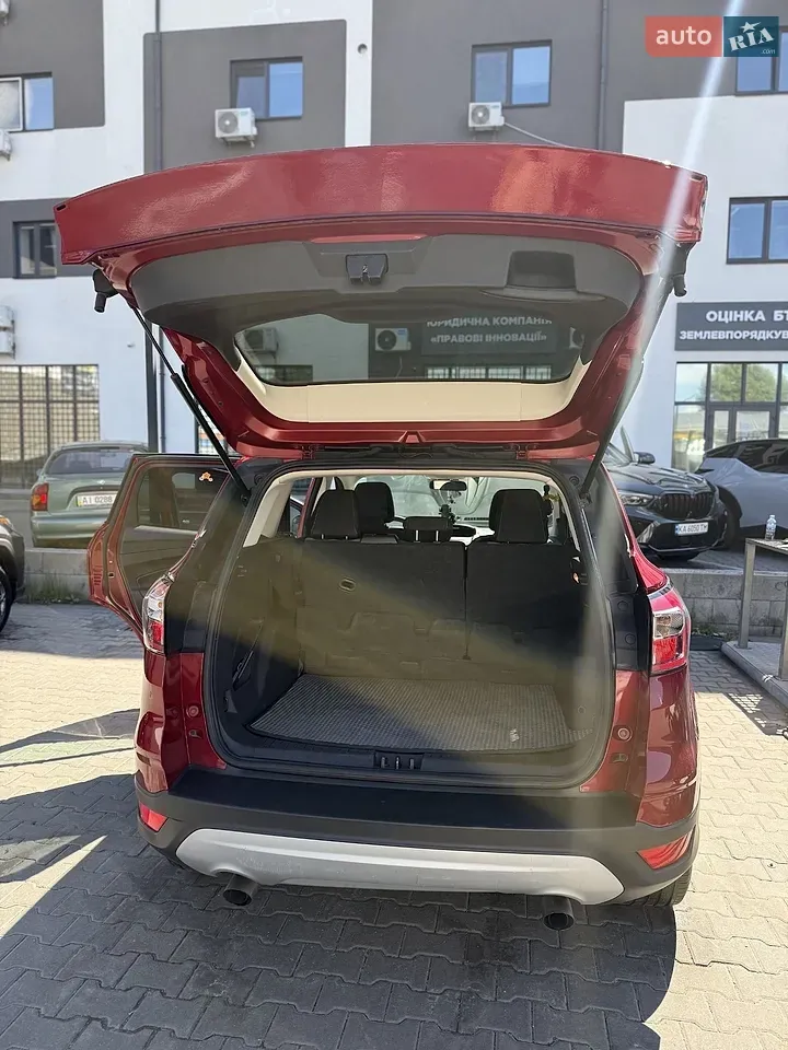 Ford Escape 2017 photo 3