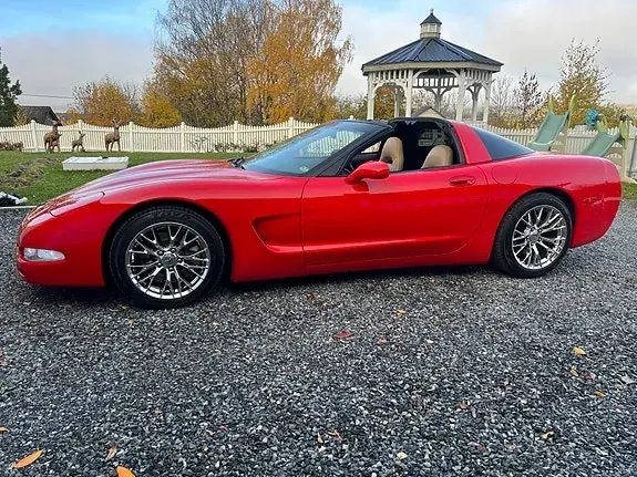 Chevrolet Corvette 1998 photo 4