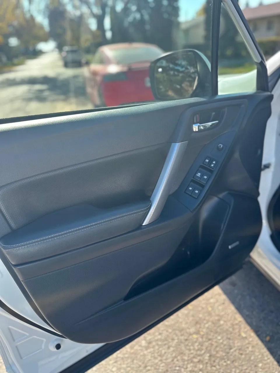 Subaru Forester 2014 photo 4
