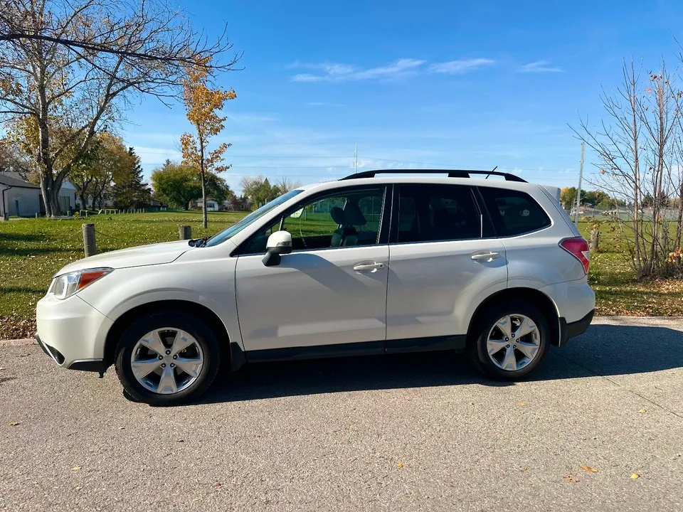 Subaru Forester 2014 photo 3