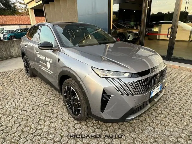 Peugeot 3008 2025 photo 3