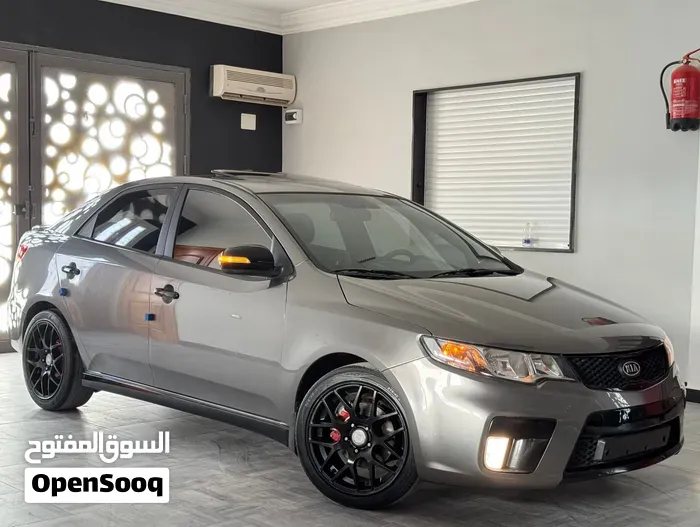Kia Forte 2009 photo 2