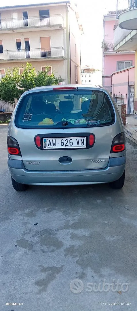 Renault Scenic 1996 photo 4