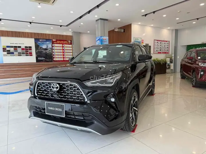 Toyota Yaris Cross photo 2