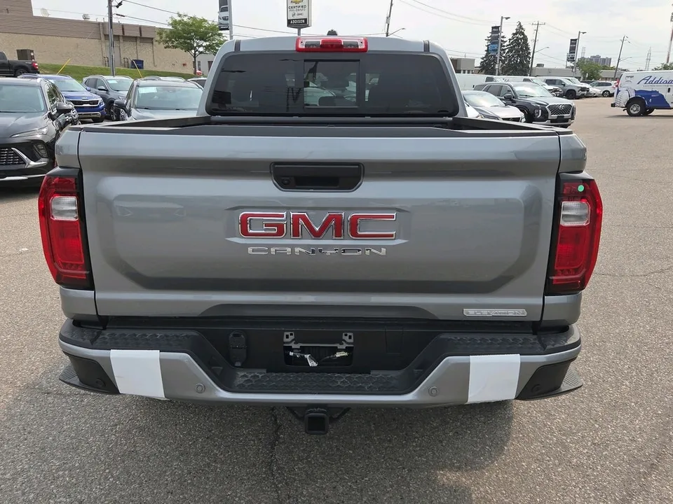 GMC Canyon 2026 photo 5