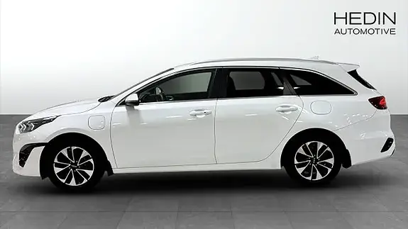 Kia Ceed 2024 photo 2