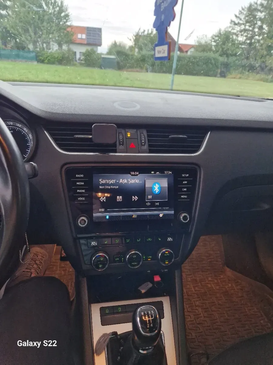 Skoda Octavia 2017 photo 2
