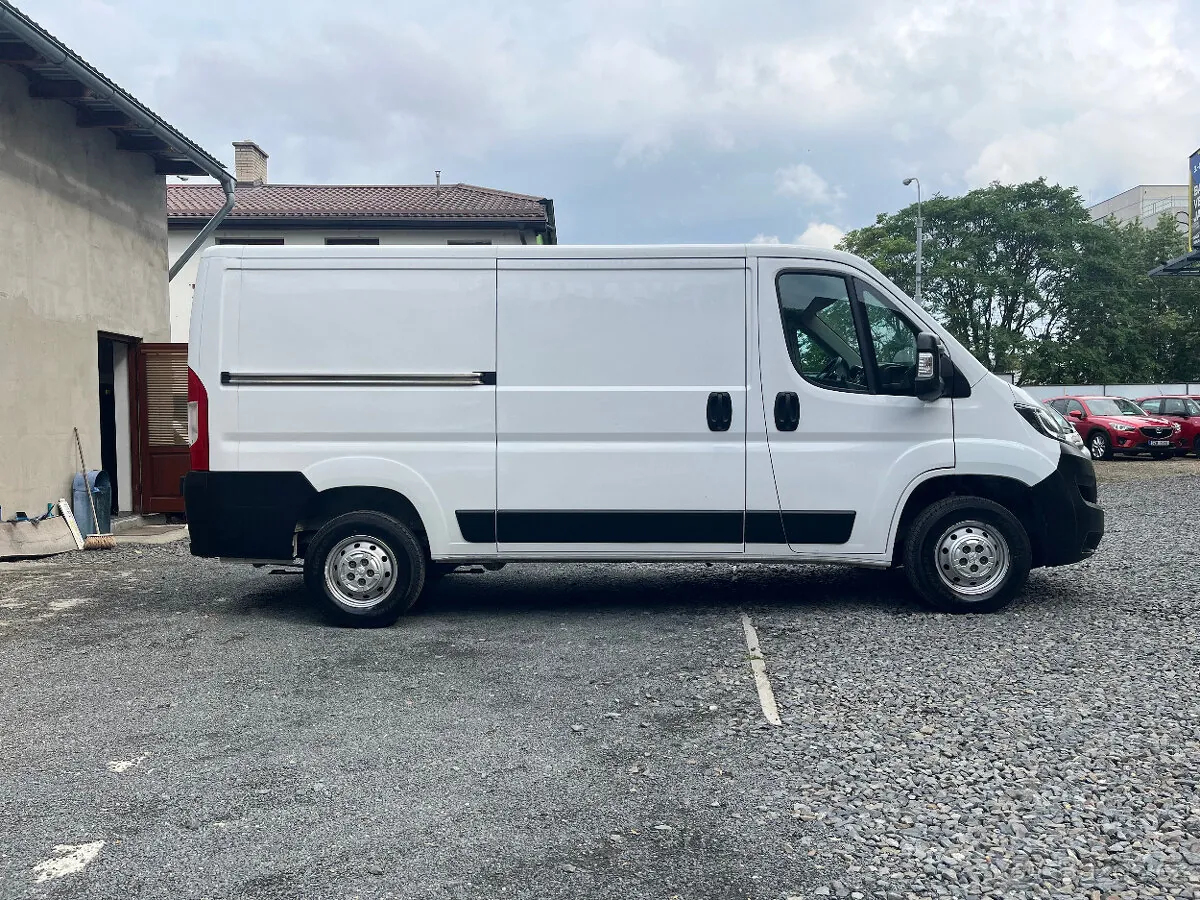 Peugeot Boxer 2023 photo 4