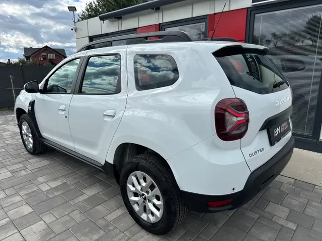 Dacia Duster 2023 photo 3
