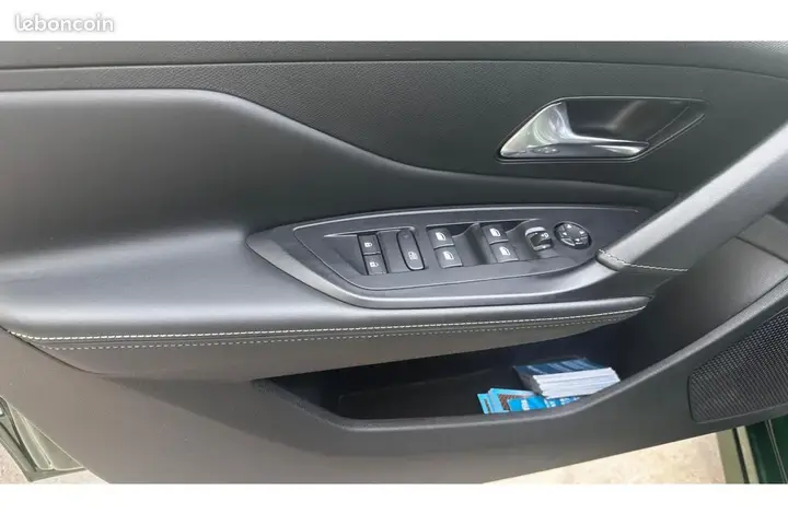 Peugeot 308 2023 photo 5