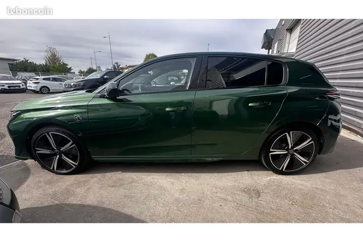 Peugeot 308 2023 photo 3