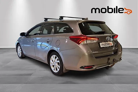 Toyota Auris 2018 photo 5