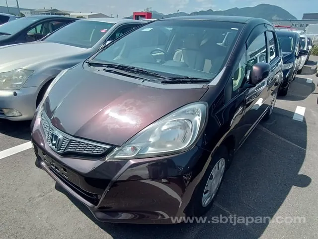 Honda Fit 2011 photo 2
