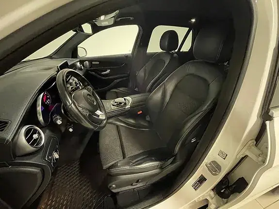 Mercedes-Benz Glc 220 D 2017 photo 4