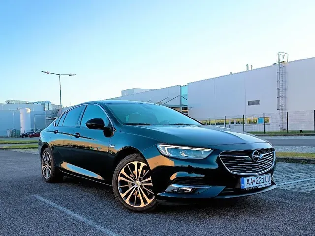 Opel Insignia 2018 photo 3