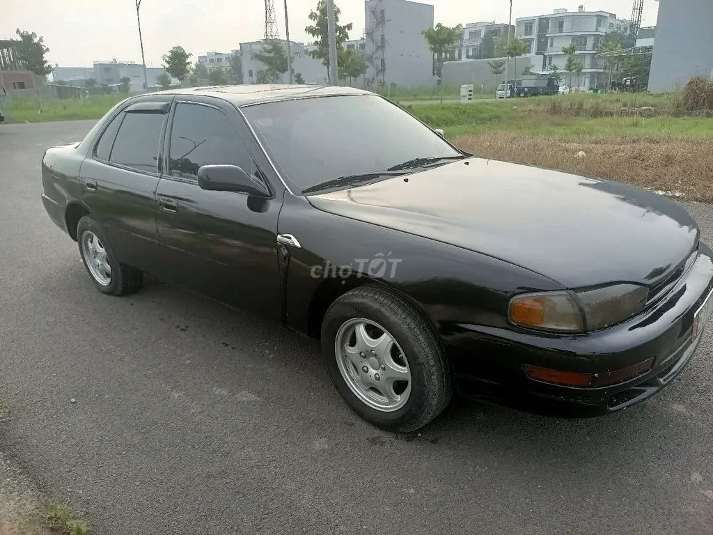 Toyota Camry 1993 photo 3