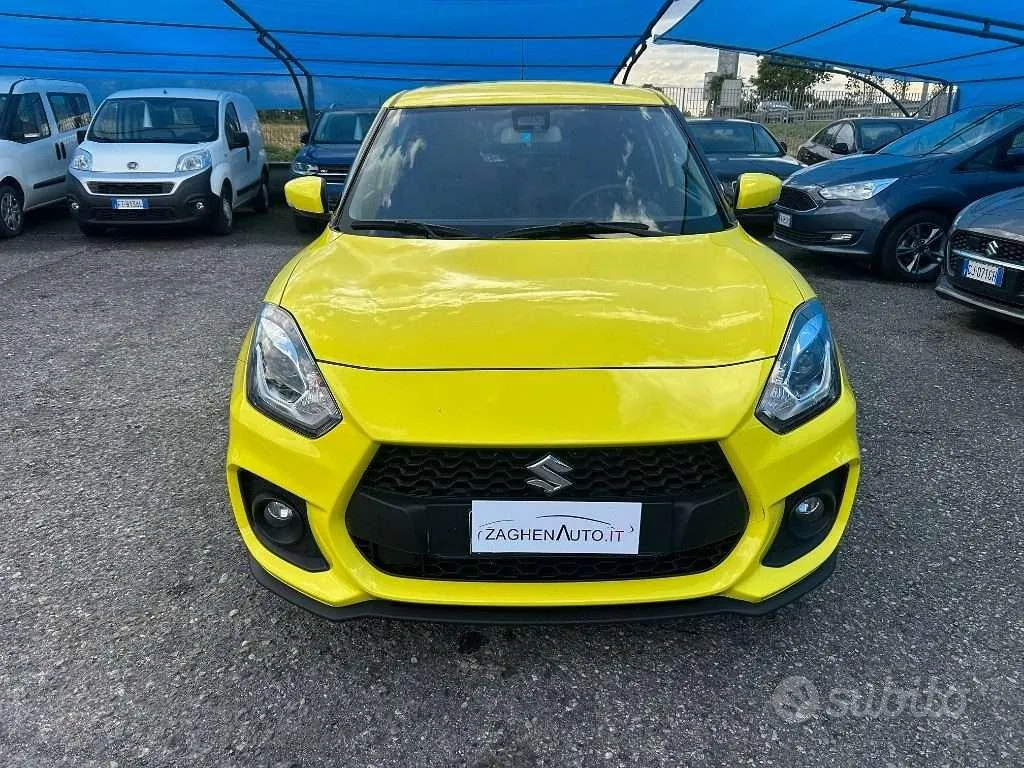 Suzuki Swift 2022 photo 2