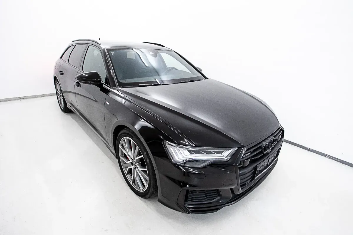 Audi A6 2022 photo 2