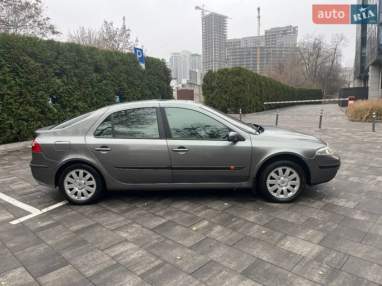Renault Laguna 2002 photo 3