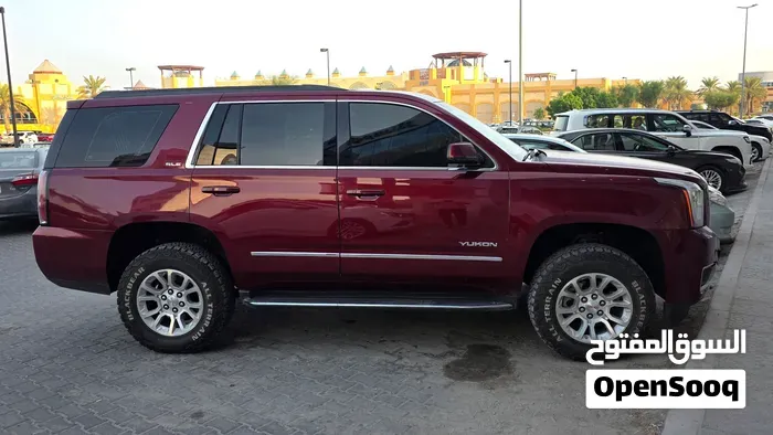 GMC Yukon 2019 photo 3