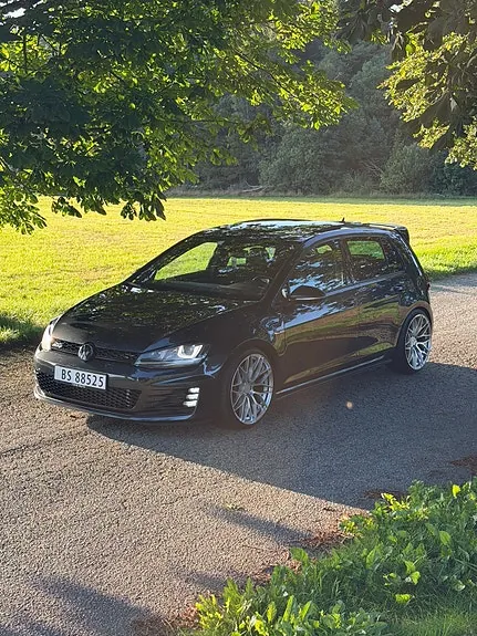 Volkswagen Golf Vii 2014 photo 3