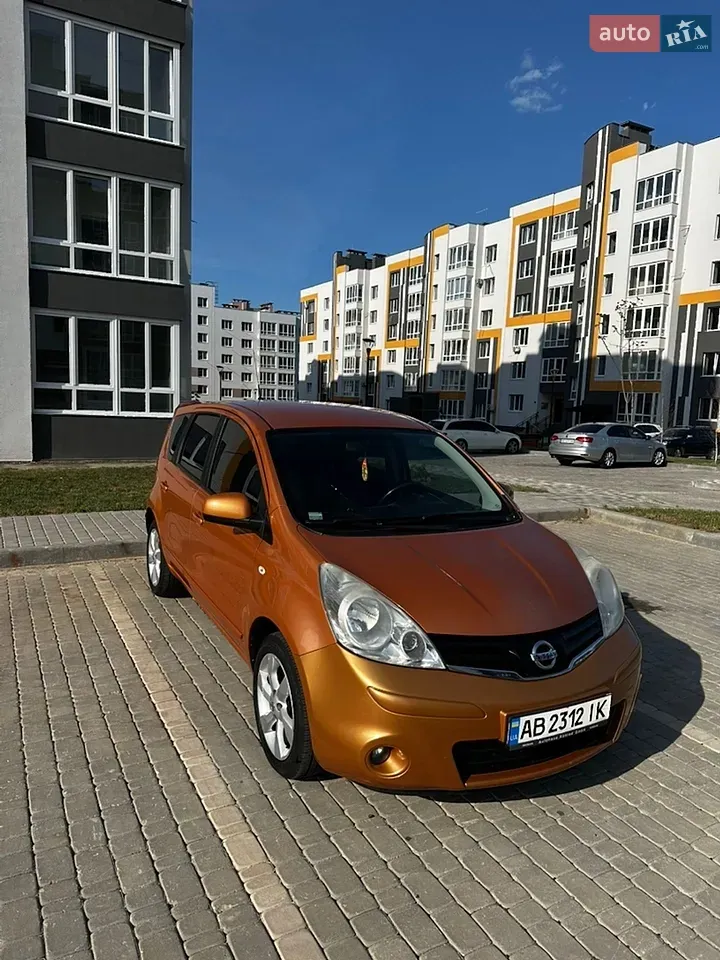 Nissan Note 2009 photo 2