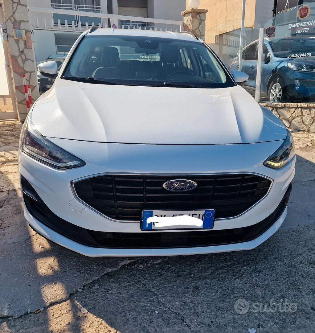 Ford Focus 2022 photo 3