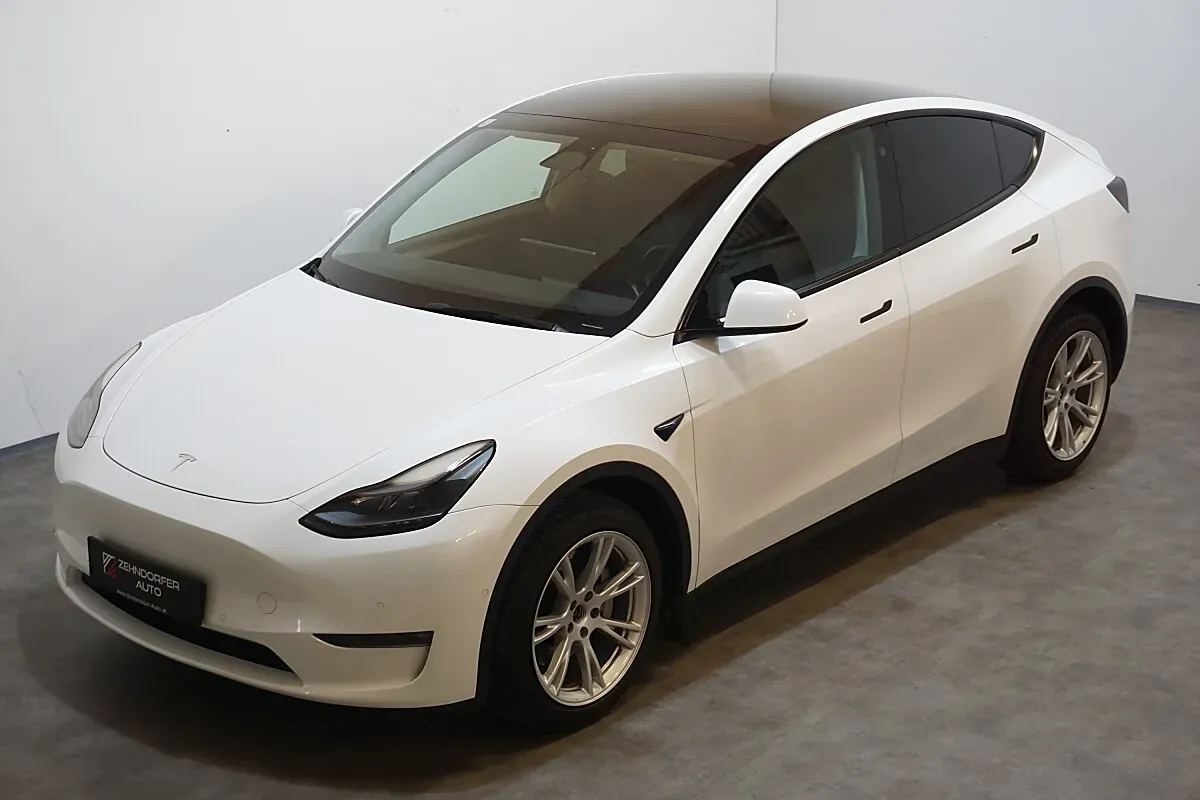 Tesla Model Y 2022 photo 3