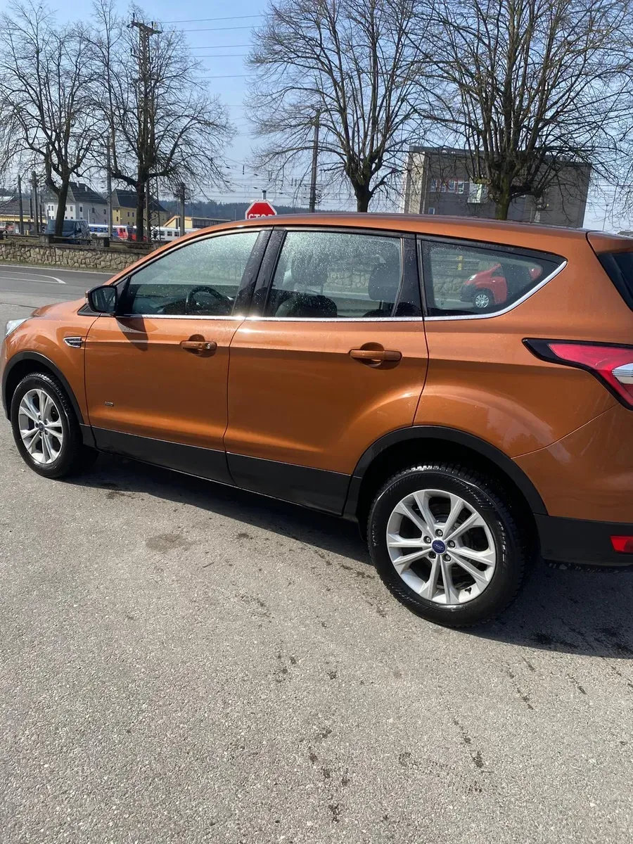 Ford Kuga 2018 photo 2